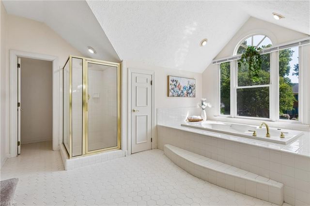 103 Kiskiac TURN, Yorktown, VA 23693