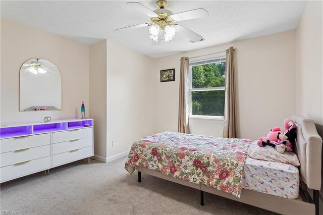 103 Kiskiac TURN, Yorktown, VA 23693
