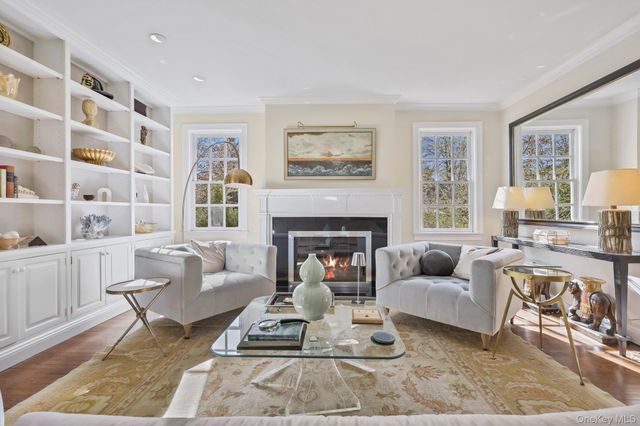 7 Plateau Circle W, Bronxville, NY 10708