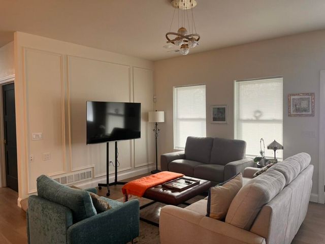 1020 CRESTLAND AVE, Columbia, MO 65203