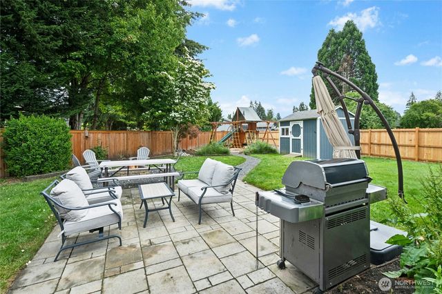 13813 52nd Avenue NE, Marysville, WA 98271