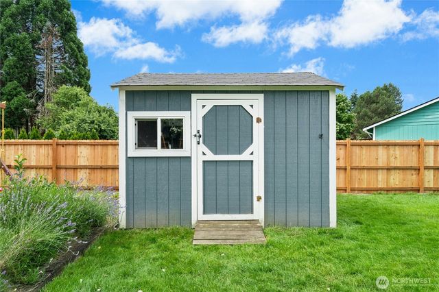 13813 52nd Avenue NE, Marysville, WA 98271