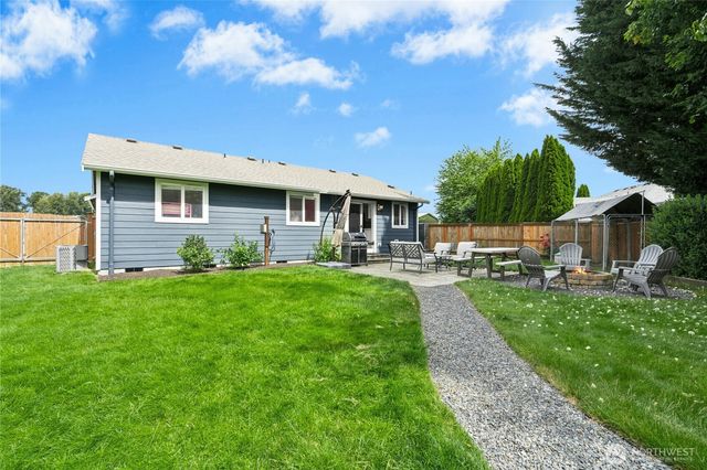 13813 52nd Avenue NE, Marysville, WA 98271