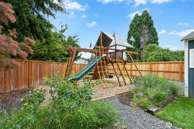 13813 52nd Avenue NE, Marysville, WA 98271