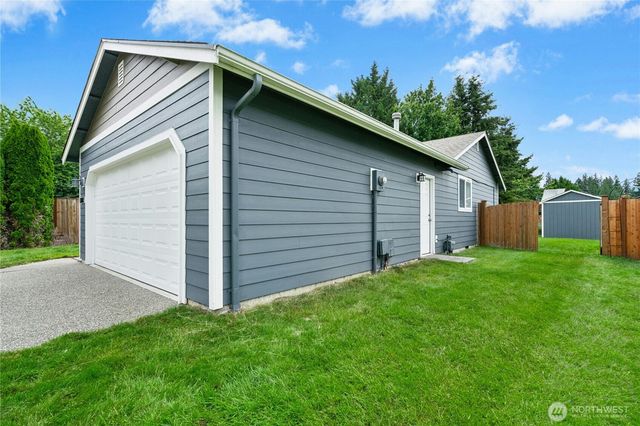13813 52nd Avenue NE, Marysville, WA 98271
