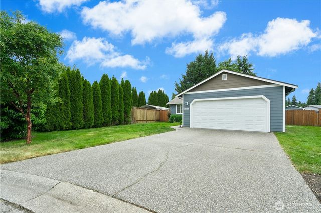 13813 52nd Avenue NE, Marysville, WA 98271