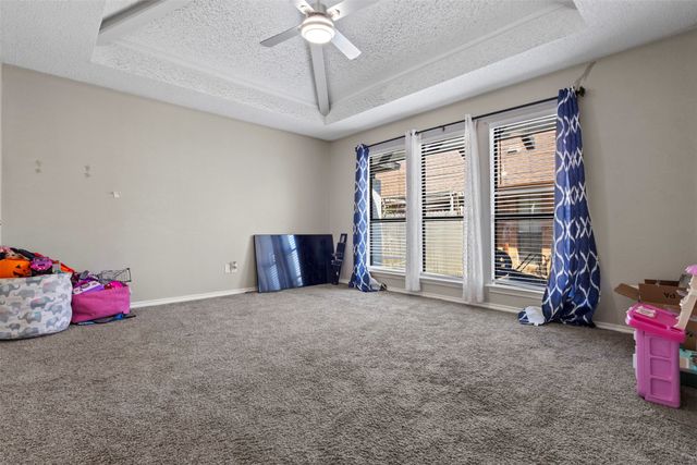 1507 Sugar Creek Drive, Carrollton, TX 75007