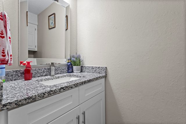 1507 Sugar Creek Drive, Carrollton, TX 75007