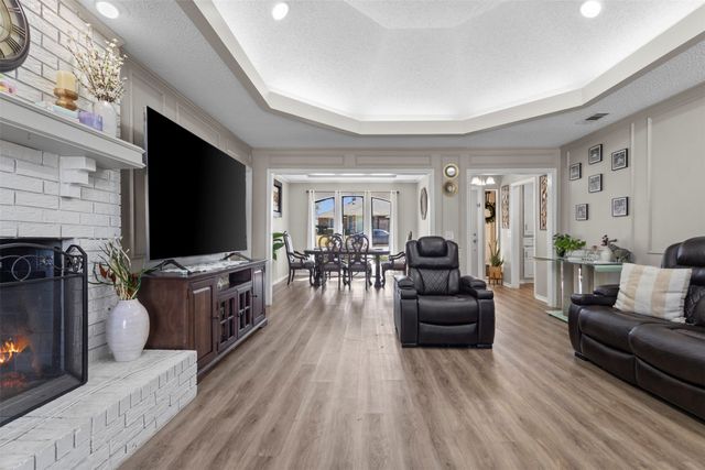 1507 Sugar Creek Drive, Carrollton, TX 75007