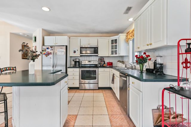 111 Georgetown Drive, Watertown, CT 06795