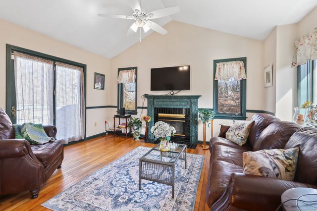 111 Georgetown Drive, Watertown, CT 06795