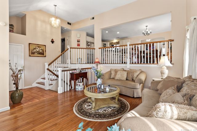 111 Georgetown Drive, Watertown, CT 06795