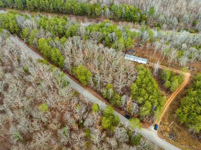 120 Old Highway 96, Burns, TN 37029