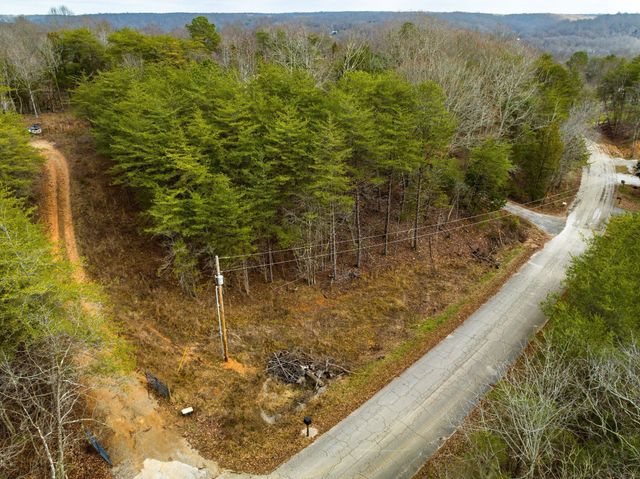 120 Old Highway 96, Burns, TN 37029