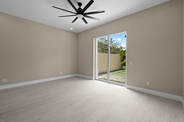 8774 SE Retreat Drive, Hobe Sound, FL 33455