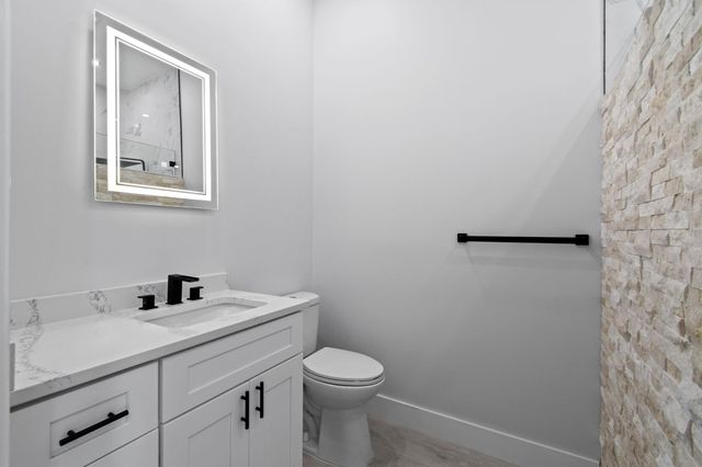 8774 SE Retreat Drive, Hobe Sound, FL 33455