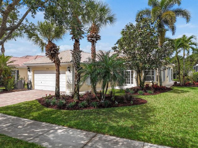 8774 SE Retreat Drive, Hobe Sound, FL 33455