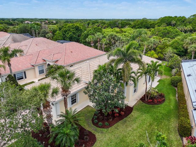 8774 SE Retreat Drive, Hobe Sound, FL 33455