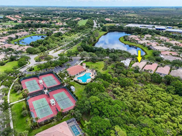 8774 SE Retreat Drive, Hobe Sound, FL 33455