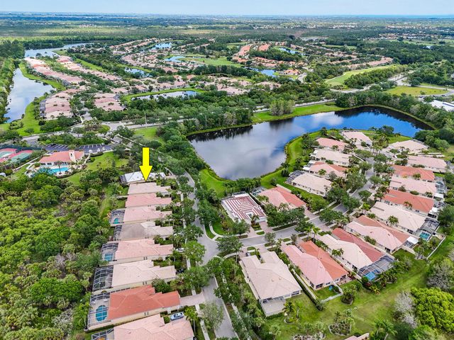 8774 SE Retreat Drive, Hobe Sound, FL 33455