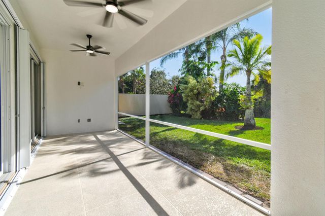 8774 SE Retreat Drive, Hobe Sound, FL 33455