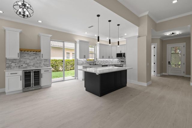 8774 SE Retreat Drive, Hobe Sound, FL 33455