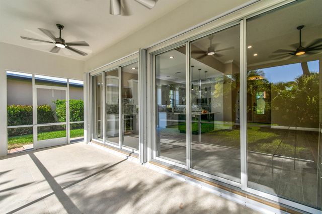 8774 SE Retreat Drive, Hobe Sound, FL 33455
