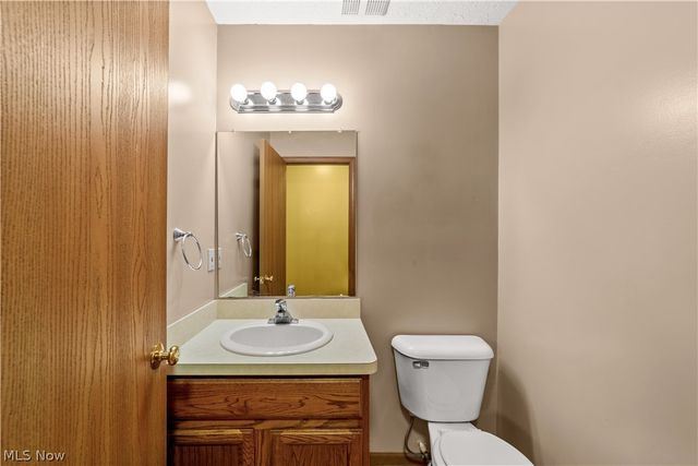 3739 W 36th Street, Cleveland, OH 44109