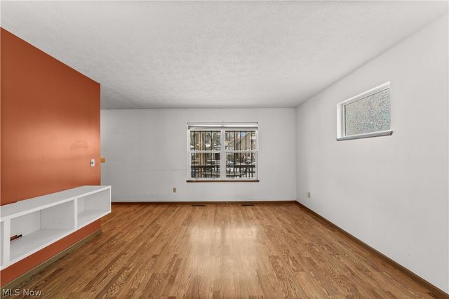 3739 W 36th Street, Cleveland, OH 44109