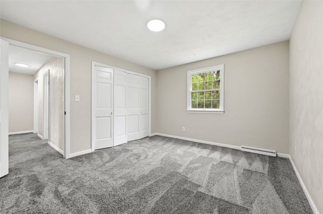 201 N Hazelwood Dr, N Franklin Twp, PA 15301