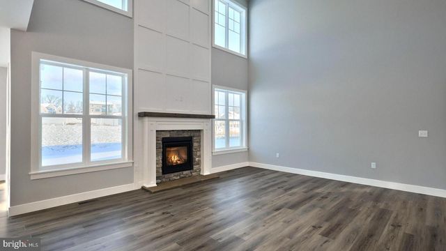 346 APLOMADO ST, Denver, PA 17517