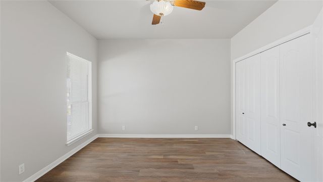 703 Lazy Bluff LN, New Braunfels, TX 78130