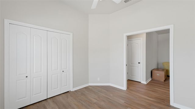 703 Lazy Bluff LN, New Braunfels, TX 78130