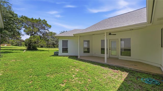 703 Lazy Bluff LN, New Braunfels, TX 78130