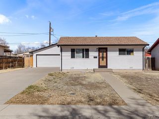 3601 Fairfield Lane, Pueblo, CO 81005