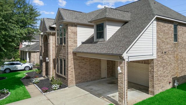 12009 Banks Run Drive, Pearland, TX 77584