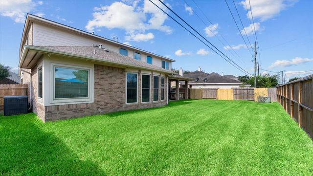 12009 Banks Run Drive, Pearland, TX 77584