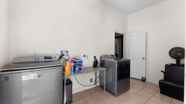 12009 Banks Run Drive, Pearland, TX 77584
