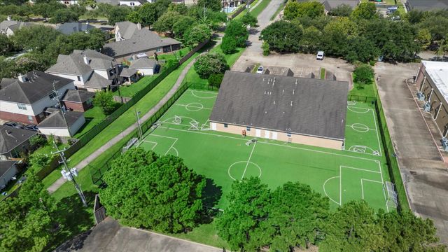 12009 Banks Run Drive, Pearland, TX 77584