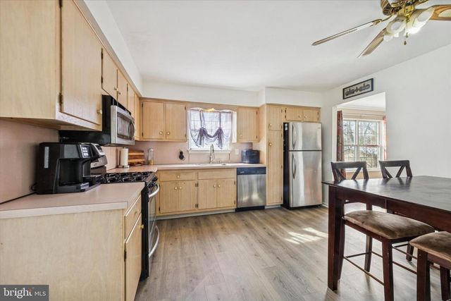 520 SPRINGFIELD RD, Aldan, PA 19018