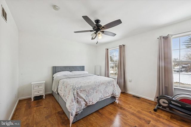 520 SPRINGFIELD RD, Aldan, PA 19018