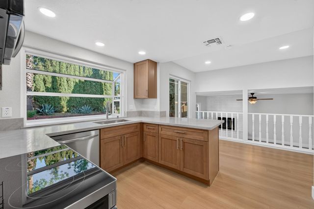 3949 Big Cloud Way, Antelope, CA 95843