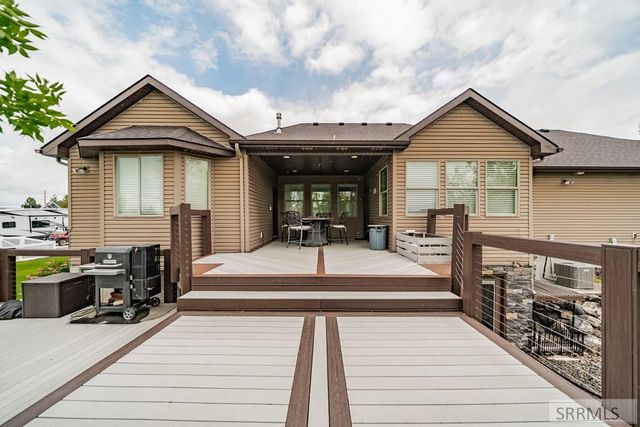 1810 S Bobwhite Drive, Ammon, ID 83401