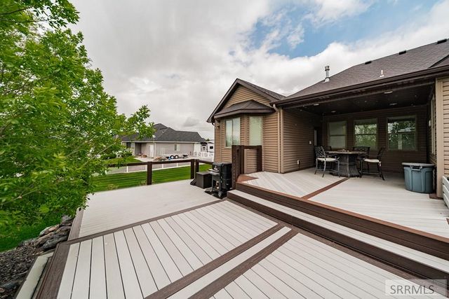 1810 S Bobwhite Drive, Ammon, ID 83401