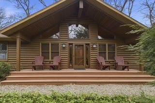 4004 Creek Drive, New Buffalo, MI 49117