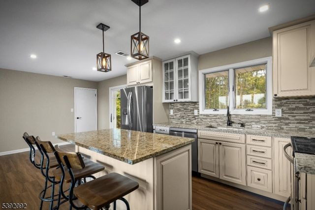 12 Baker Rd, Franklin Twp., NJ 08867