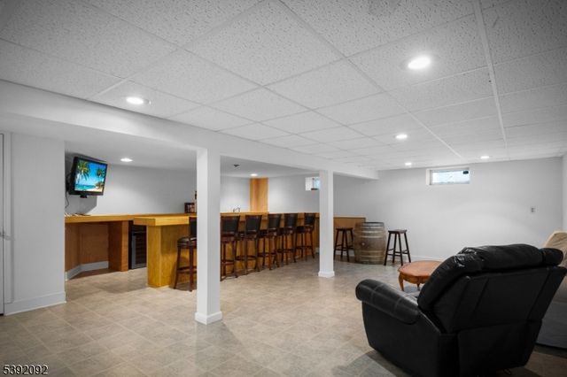 12 Baker Rd, Franklin Twp., NJ 08867