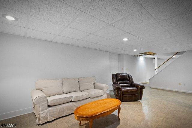 12 Baker Rd, Franklin Twp., NJ 08867