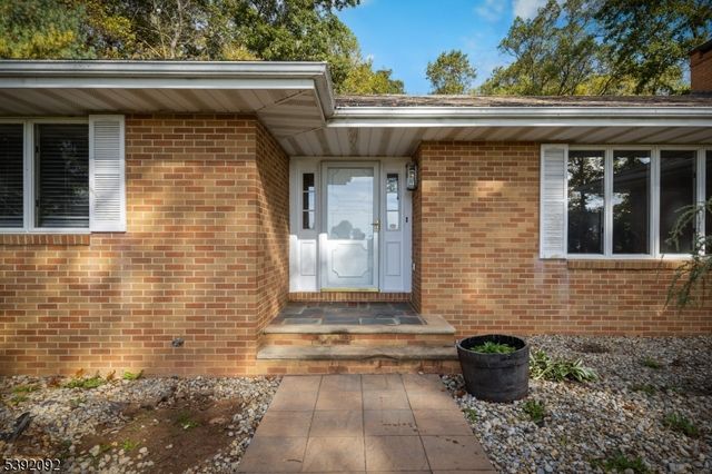 12 Baker Rd, Franklin Twp., NJ 08867