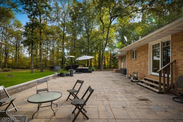 12 Baker Rd, Franklin Twp., NJ 08867